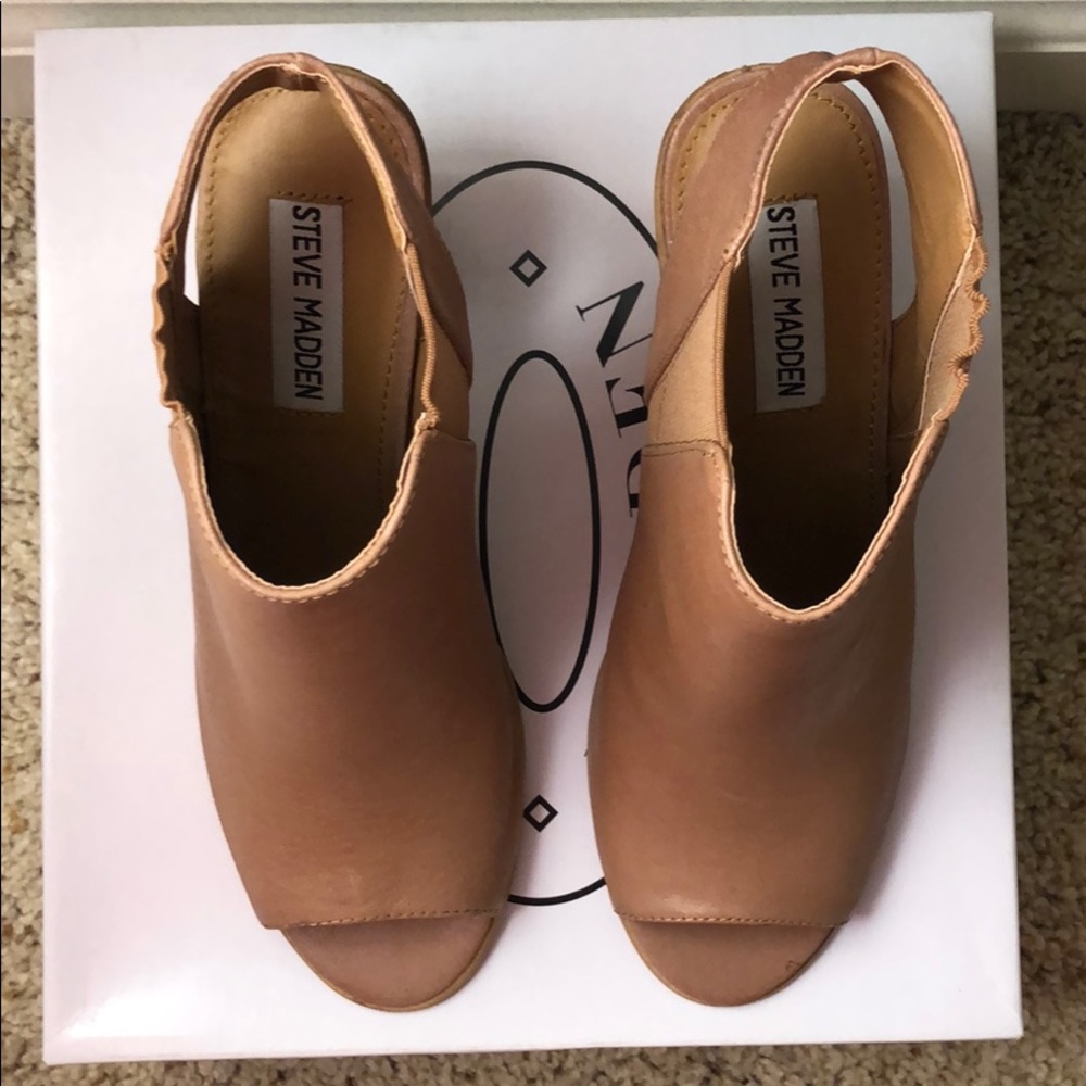 Steve Madden peep toe heels - Picture 3 of 8